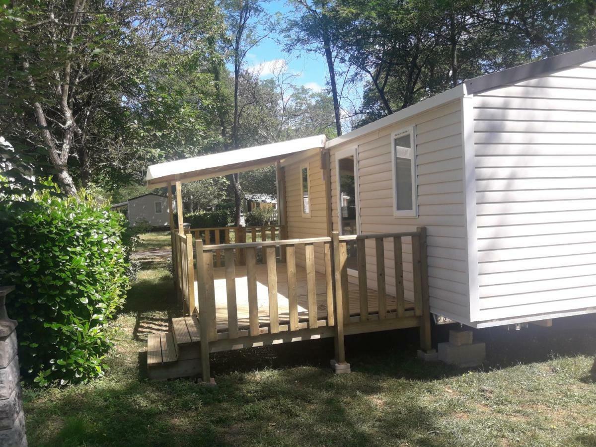 Camping des Drouilhèdes Peyremale Esterno foto